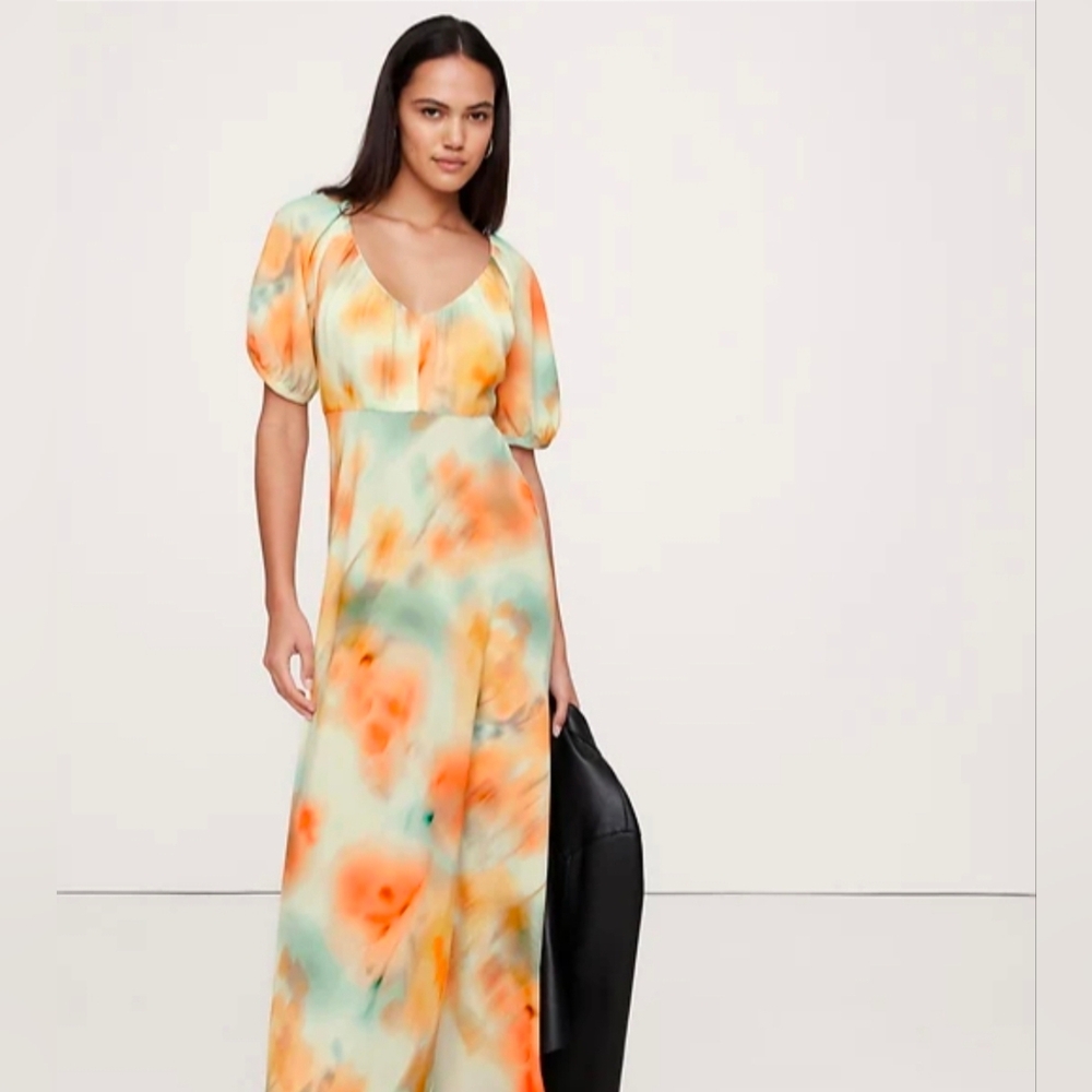 NWT Banana Republic Crepe V-Neck Maxi Dress